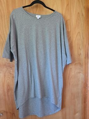 LuLaRoe Irma High-Low Tunic